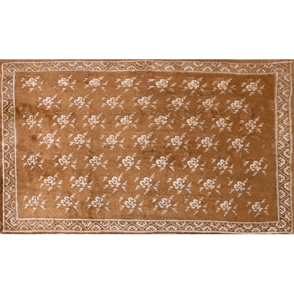 Early 20th Century Chinese Baotou Carpet