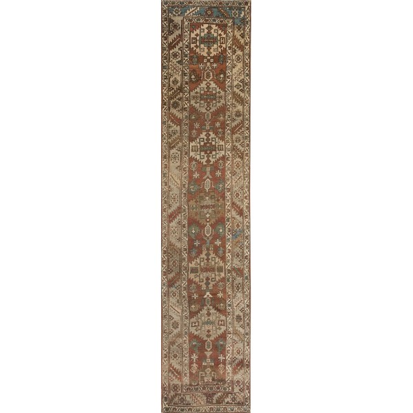 Late 19th Century N.W. Persian Serapi Carpet