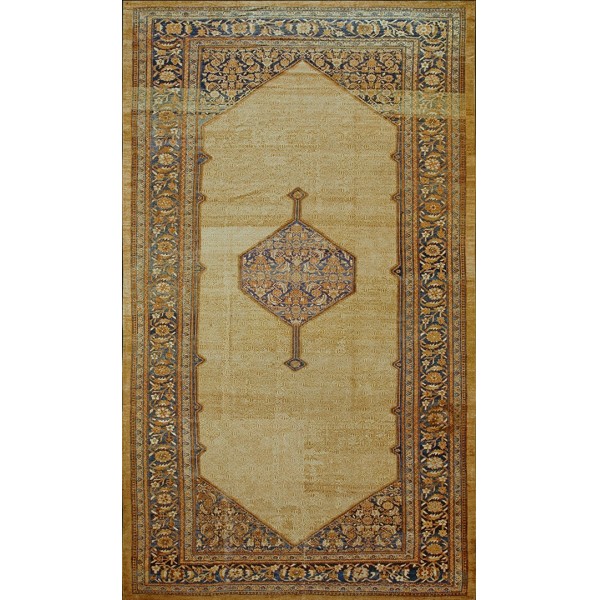 19th Century N.W. Persian Serab Carpet
