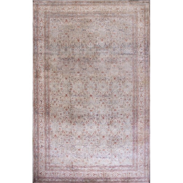 Late 19th Century Persian Tabriz Carpet 