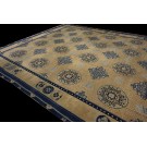 Early 20th Century Chinese Carpet 